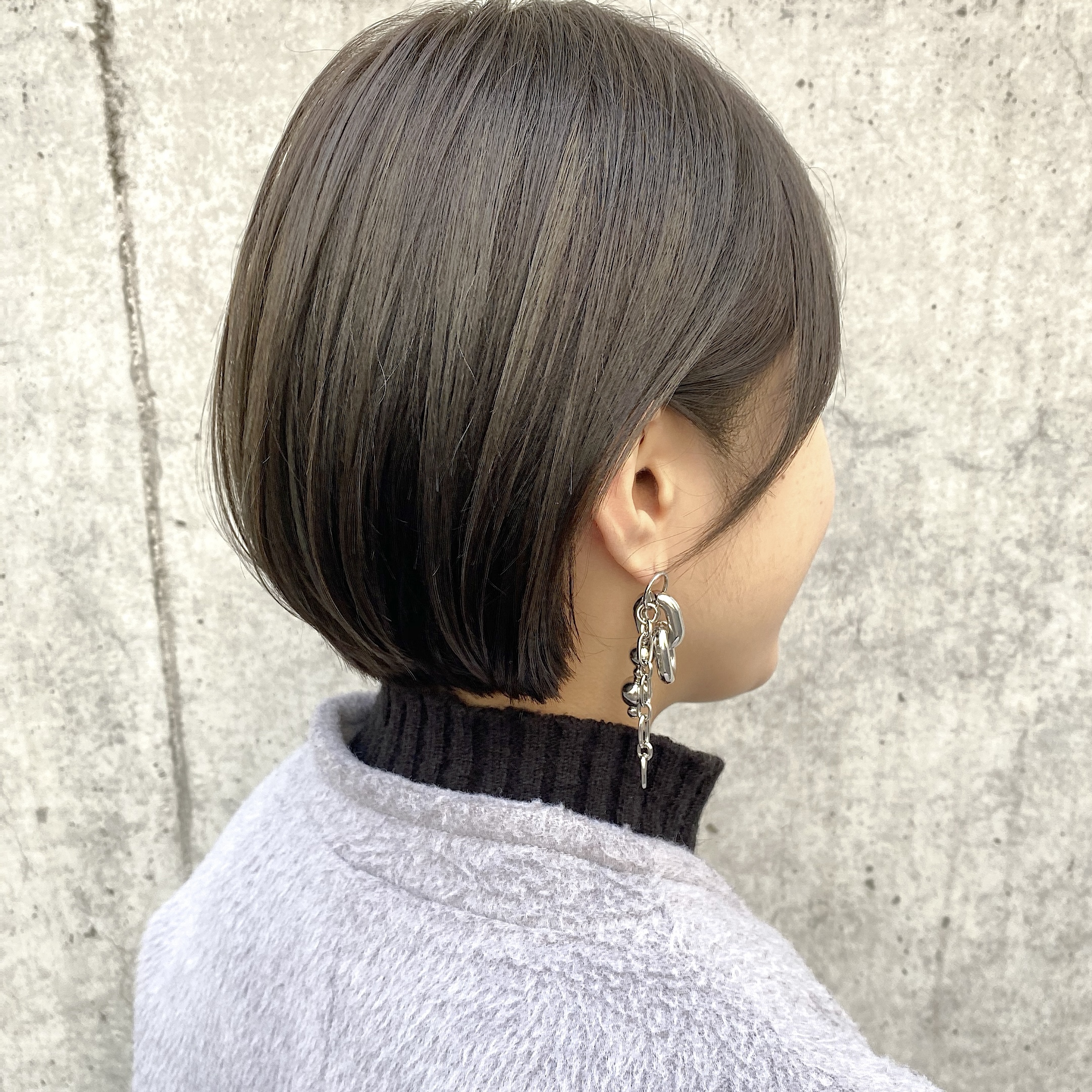 髪の毛 ボブ ショート